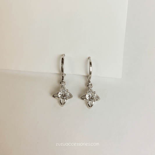 Daisy Earrings in silver