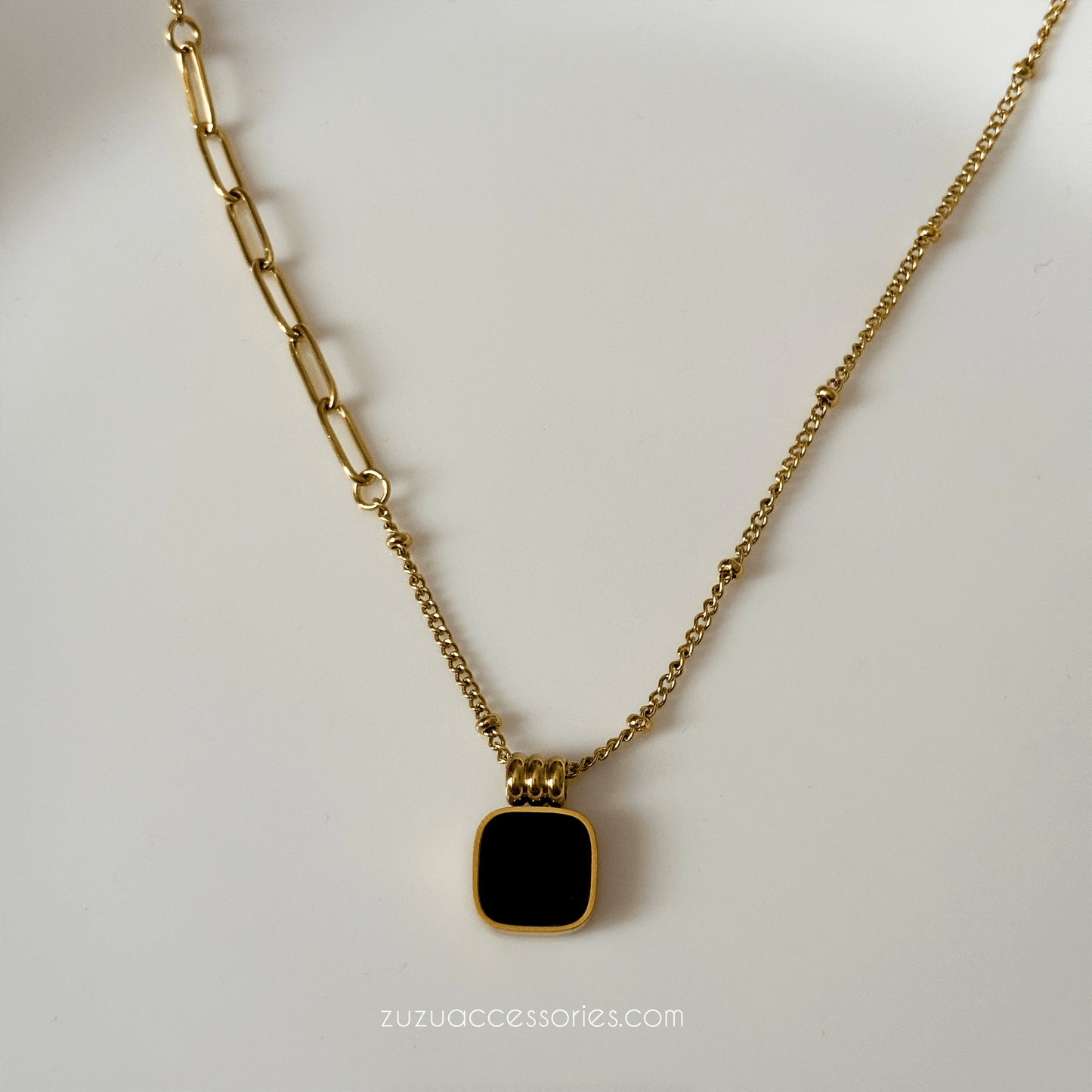 Billie Necklace